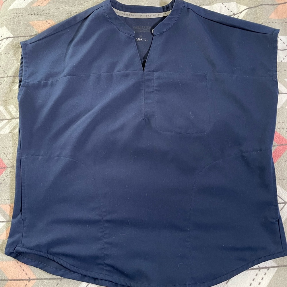 ❌SOLD❌Fabletics Scrubs - Picture 5 of 7